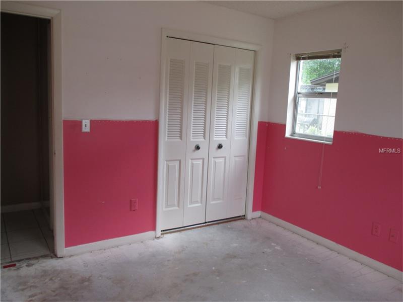 2211 VALLEYBROOK AVENUE, Valrico, FL 33594