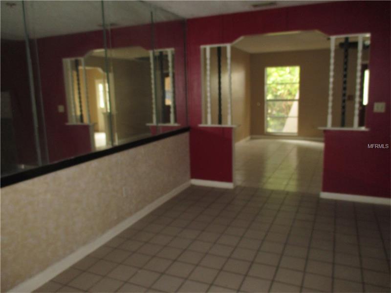 2211 VALLEYBROOK AVENUE, Valrico, FL 33594