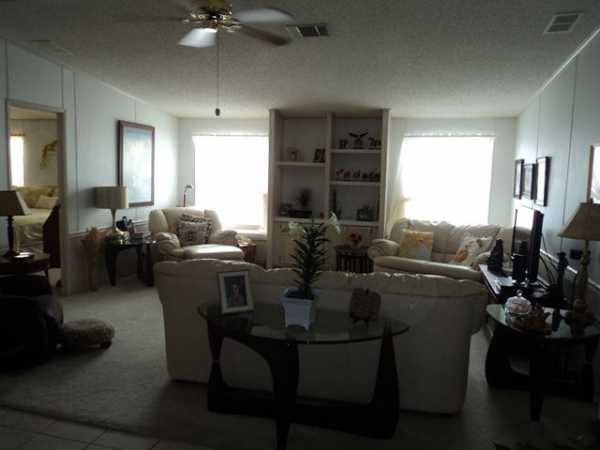 Strawberry Ridge407 BOX CAR WAYValrico, FL 33594