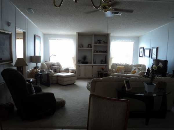 Strawberry Ridge407 BOX CAR WAYValrico, FL 33594