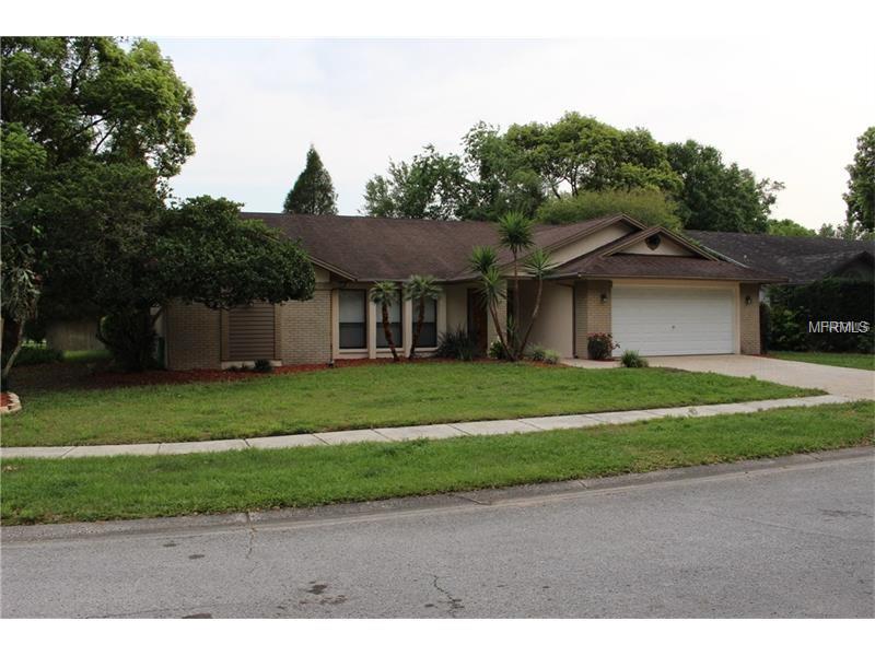 1720 SHADY LEAF DRIVE, Valrico, FL 33596