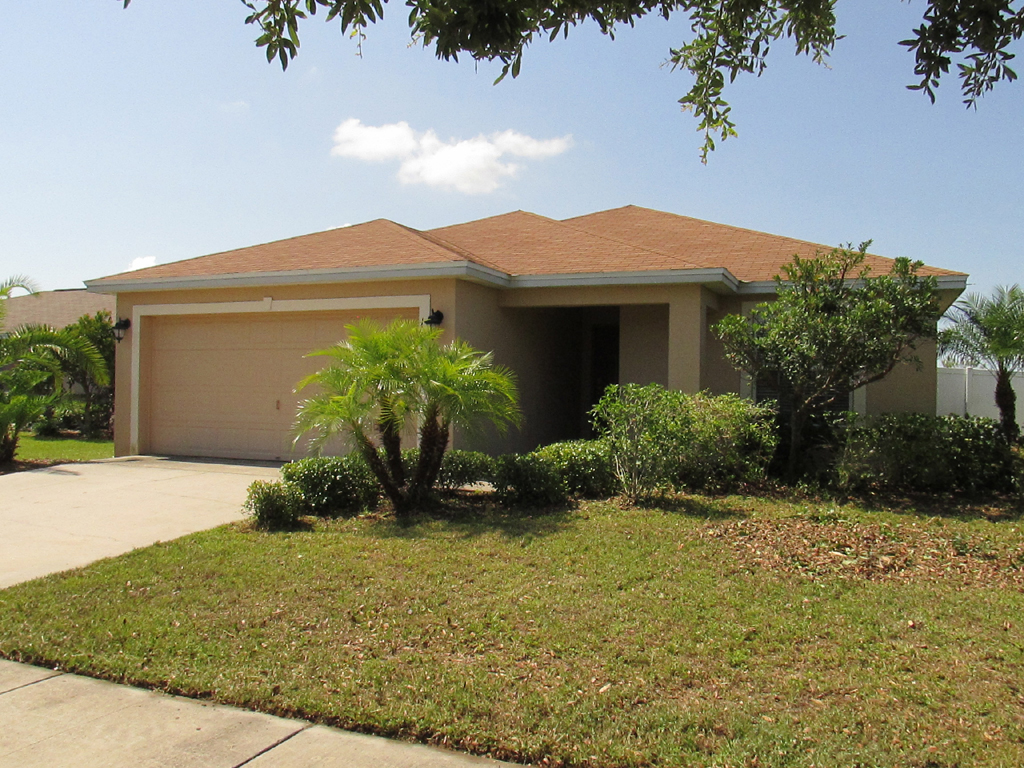 10913 Dunscore Cottage Way, Wimauma, FL 33598