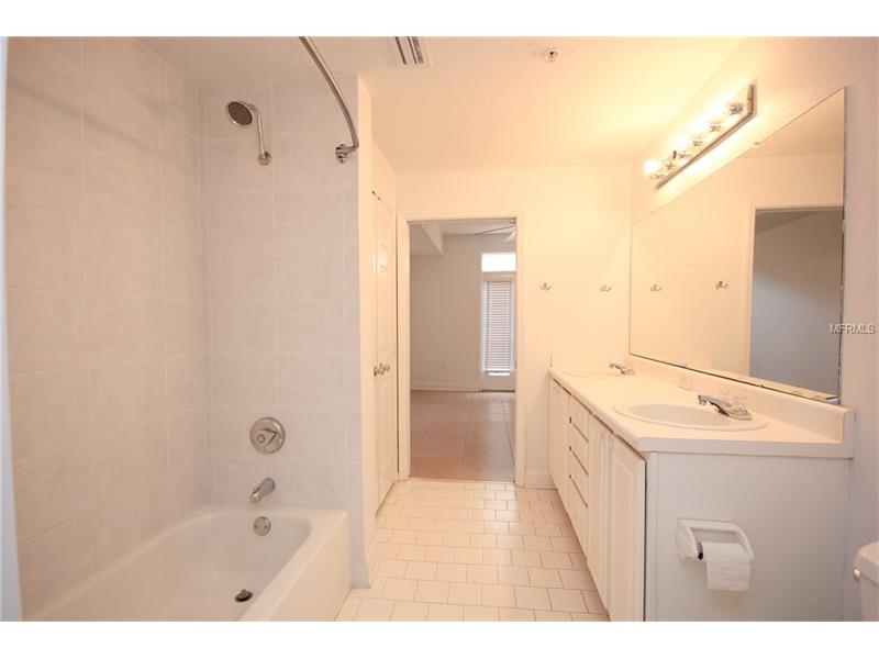 501 KNIGHTS RUN AVENUE, Tampa, FL 33602
