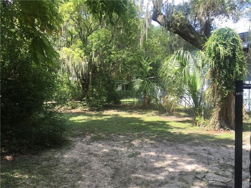 1417 E HENRY AVENUE, Tampa, FL 33604
