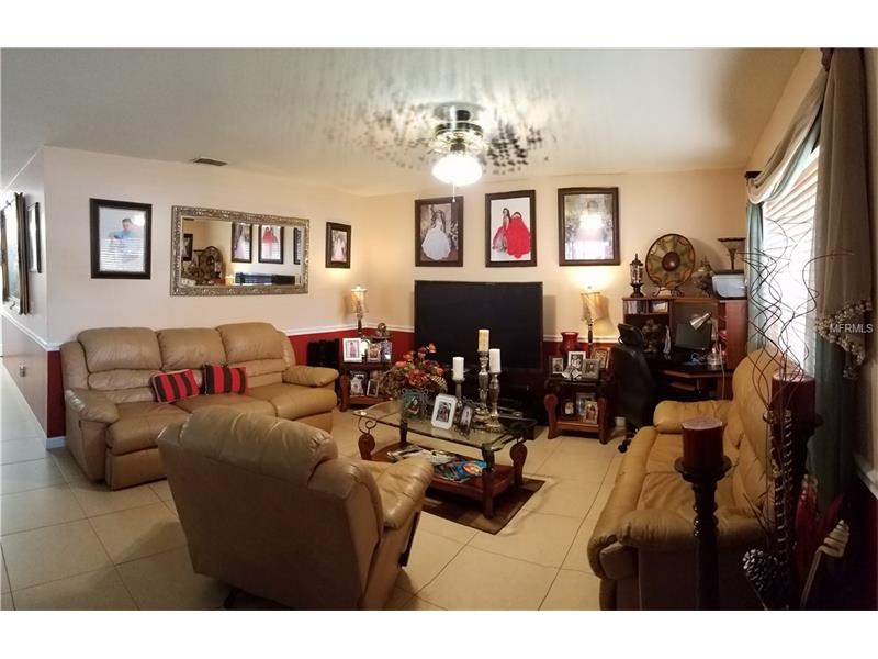 8406 N OTIS AVENUE, Tampa, FL 33604