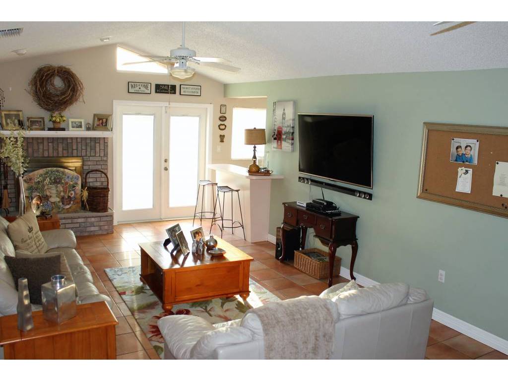 4208 N. AlbanyAve, Tampa, FL 33607