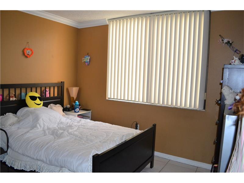2424 W TAMPA BAY BOULEVARD, Tampa, FL 33607