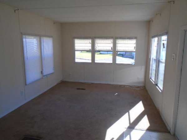 Paradise Village 9426 Sunset DriveTampa, FL 33610