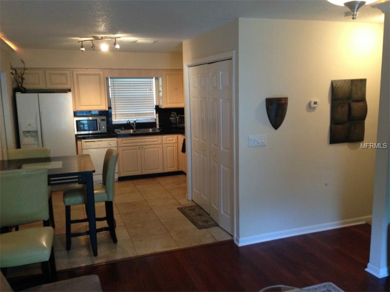 3208 W GANDY BOULEVARD, Tampa, FL 33611