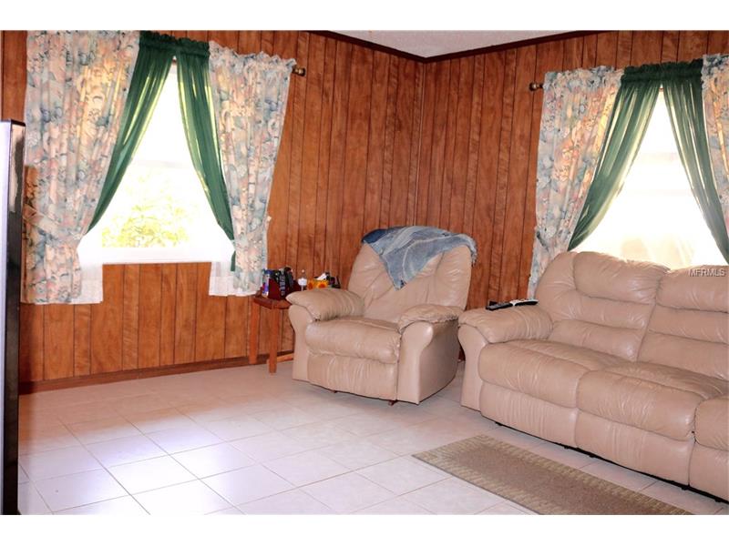 1515 W MEADOWBROOK AVENUE, Tampa, FL 33612