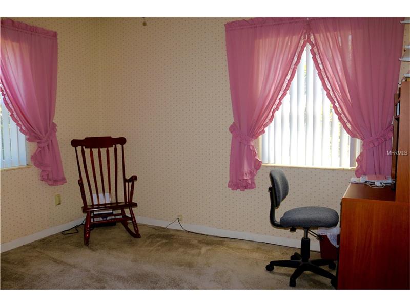 1515 W MEADOWBROOK AVENUE, Tampa, FL 33612