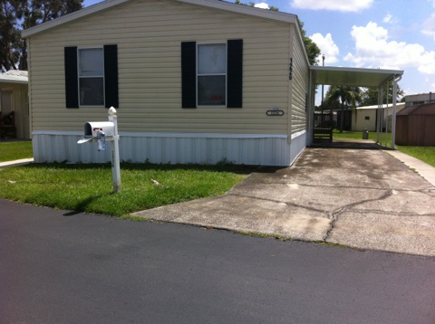 Village of Tampa 1226 Autumn DriveTampa, FL 33613