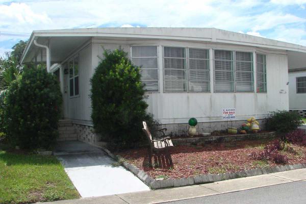 15405 Lakeshore Villa Dr.#60 ,FL, Tampa, 33613