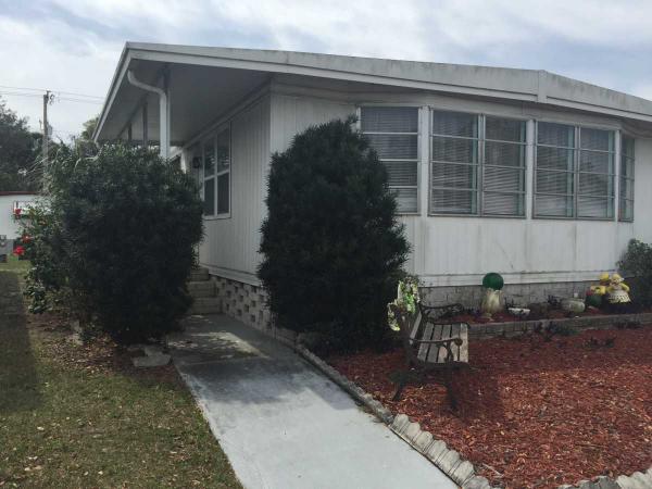 Lakeshore Villas15405 Lakeshore Villa DrTampa, FL 33613