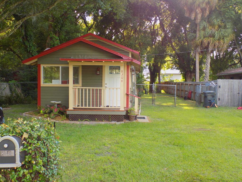 8304 Paddock Ave, Tampa, FL 33614