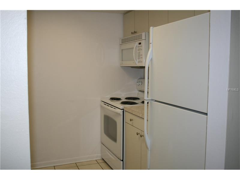 4708 CHRISTA COURT, Tampa, FL 33614