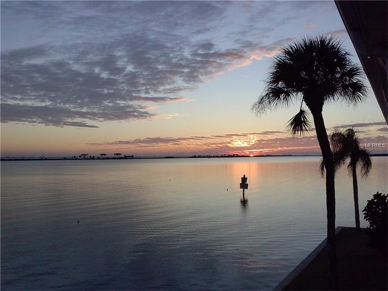 8829 BAY POINTE DRIVE, Tampa, FL 33615