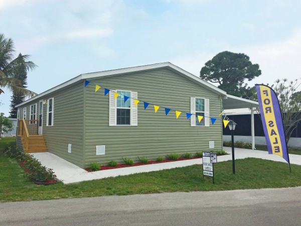 Carefree Village 9019 ELLIOTT CIRCLETampa, FL 33615