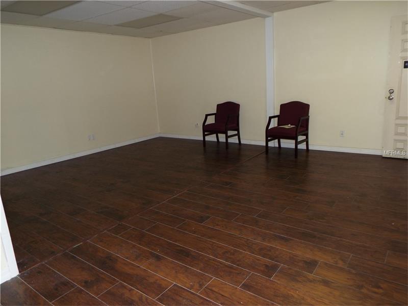 5700 MEMORIAL HIGHWAY, Tampa, FL 33615
