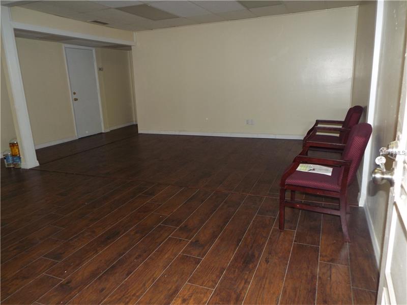 5700 MEMORIAL HIGHWAY, Tampa, FL 33615