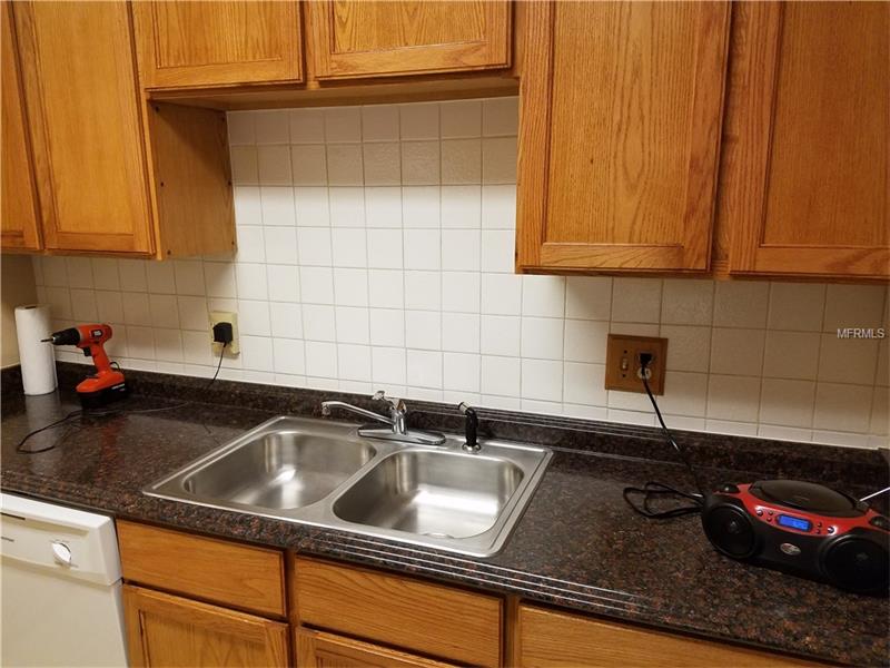 9133 TUDOR DRIVE, Tampa, FL 33615