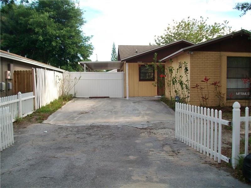 9222 Dalwood Ct, Tampa, FL 33615