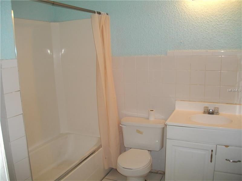 9222 Dalwood Ct, Tampa, FL 33615