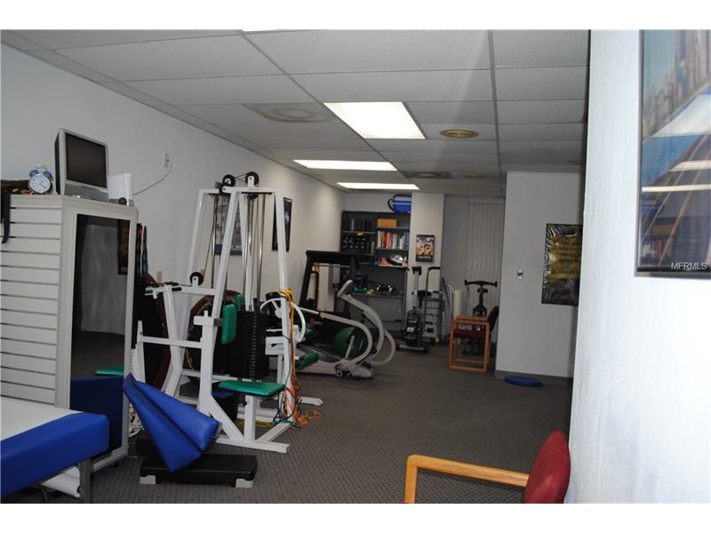 6101 WEBB ROAD, Tampa, FL 33615