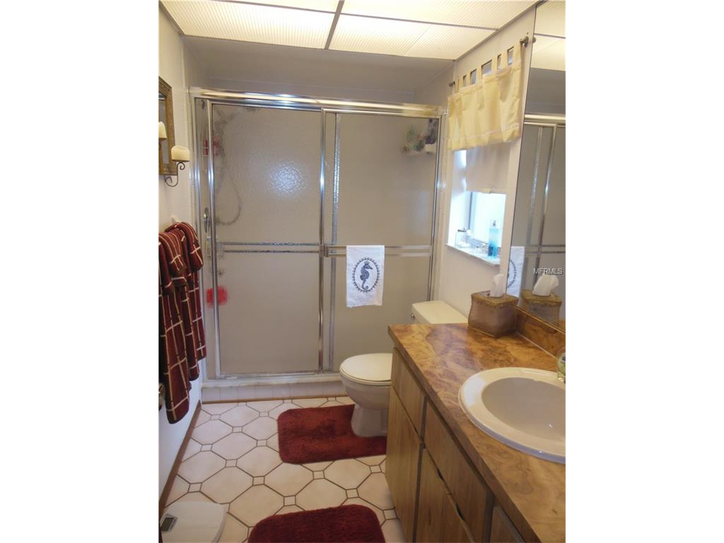 10407 Out Island Dr, Tampa, FL 33615