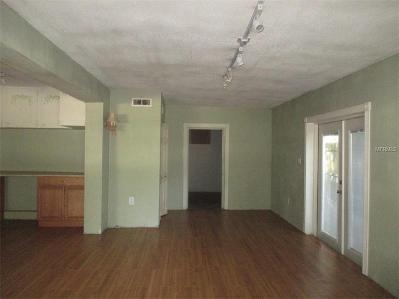 4416 W PRESCOTT STREET, Tampa, FL 33616