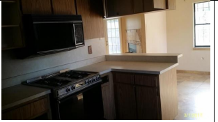 9412 N ConnechusettTampa, FL, 33617Hillsborough County