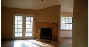9412 N ConnechusettTampa, FL, 33617Hillsborough County
