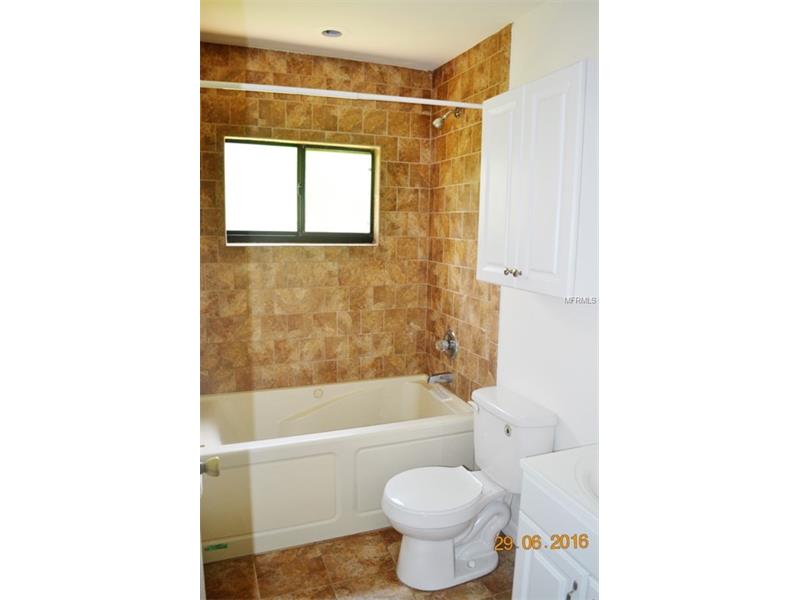 11803 RAINTREE LAKE LANE, Temple Terrace, FL 33617