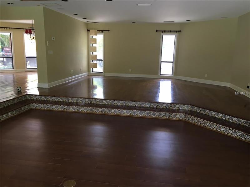 4302 CARROLLWOOD VILLAGE DRIVE, Tampa, FL 33618