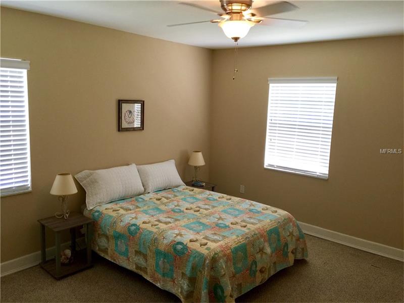 10355 CARROLLWOOD LANE, Tampa, FL 33618