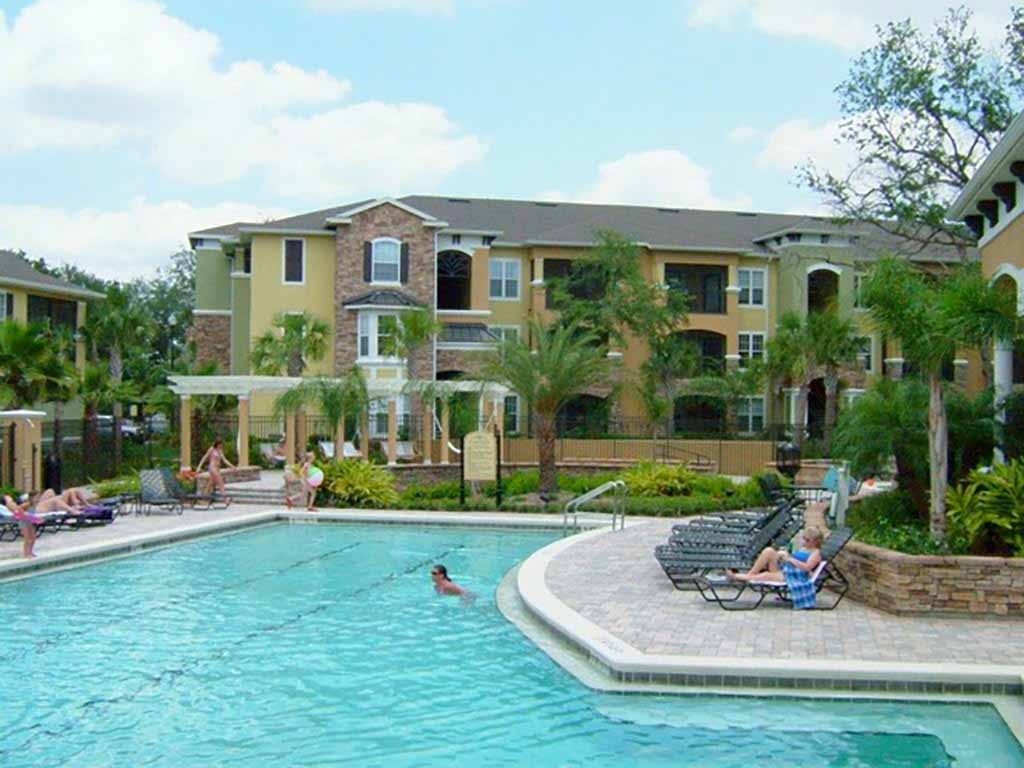 9916 Courtney Palms Blvd # 304, Tampa, FL 33619