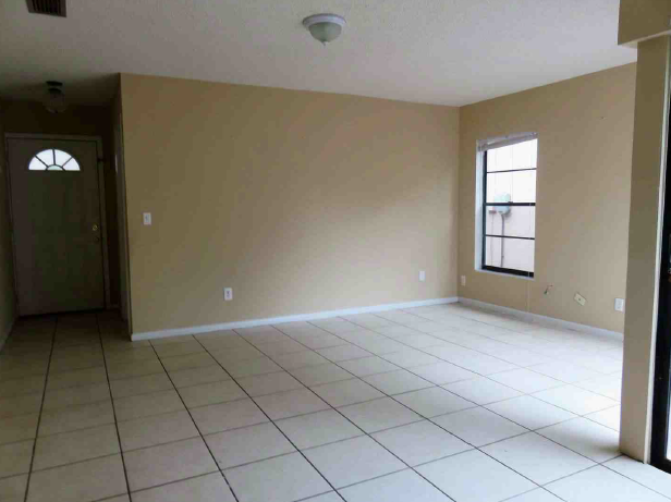 10464 Rosemount DrTampa, FL, 33624Hillsborough County