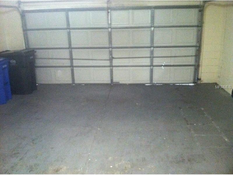 9401 WOODBAY DRIVE, Tampa, FL 33626