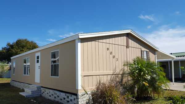 Meadowbrook Village 9003 Bayou Dr.Tampa, FL 33635