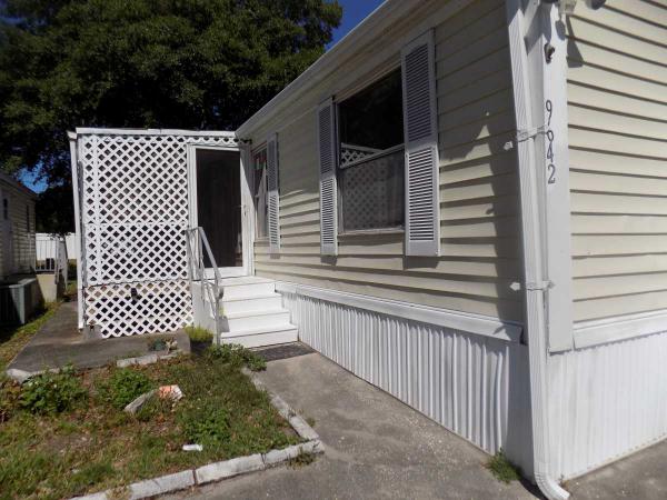 Countryside Village Mobile Home Community 9642 Barnside PlaceTampa, FL 33635