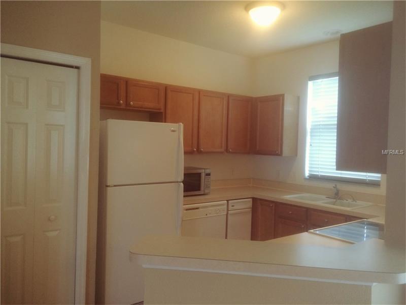 12216 COUNTRY WHITE CIRCLE, Tampa, FL 33635