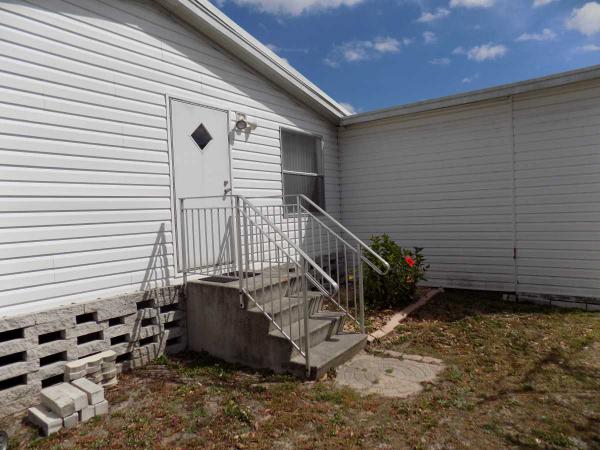 Meadowbrook Village 9196 Bayou DriveTampa, FL 33635