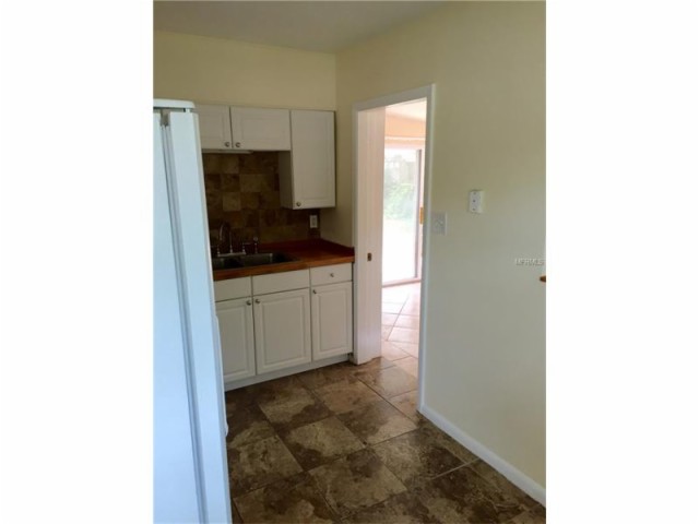 7018 YULE LANE, Tampa, FL 33637