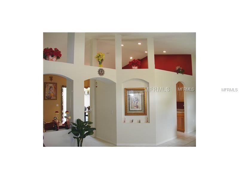 10176 WHISPER POINTE DRIVE, Tampa, FL 33647