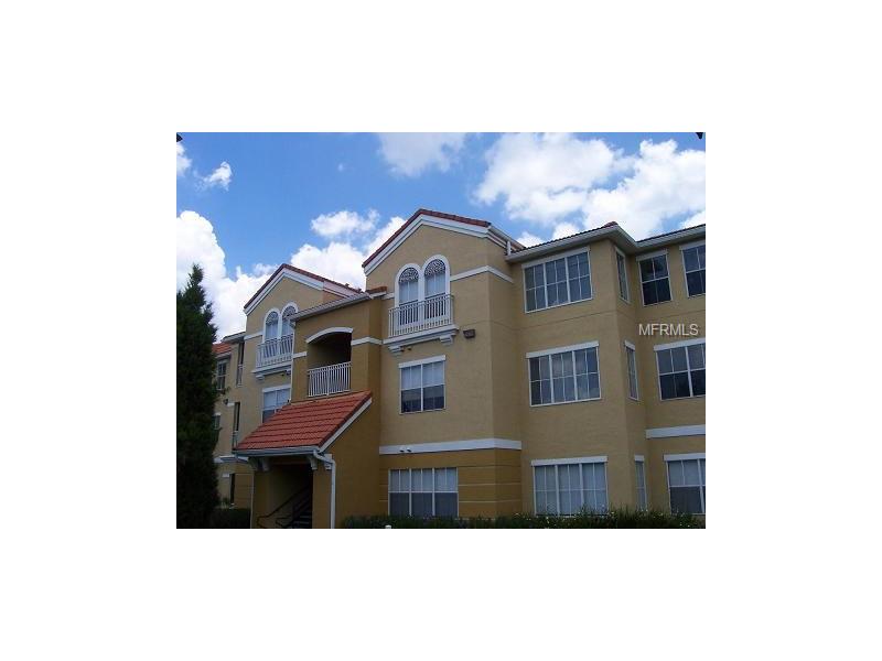 18001 RICHMOND PLACE DR, Tampa, FL 33647