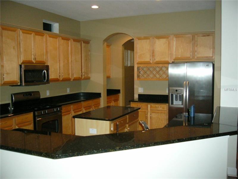 8131 CAMELLA LANE, Tampa, FL 33647