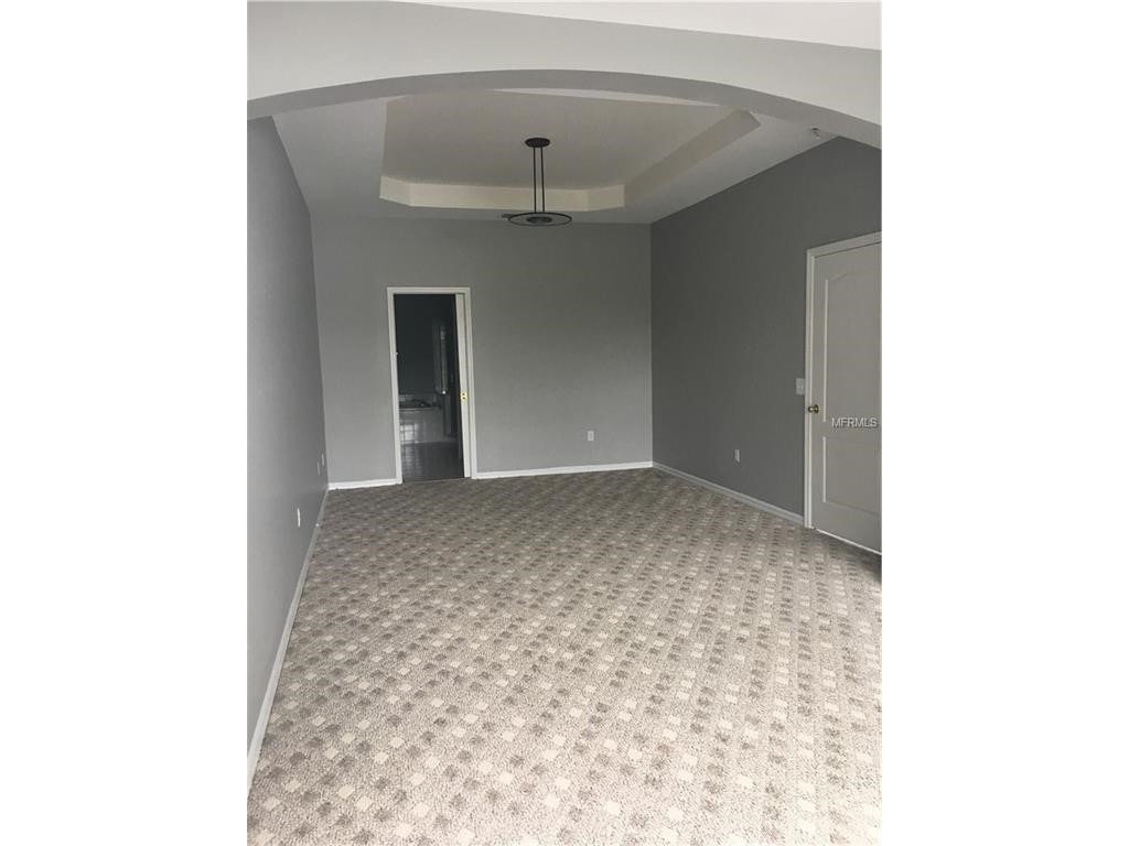 8607 Snowy Owl Way, Tampa, FL 33647