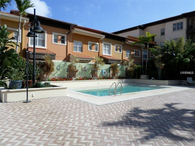 200 4TH AVENUE S, St Petersburg, FL 33701