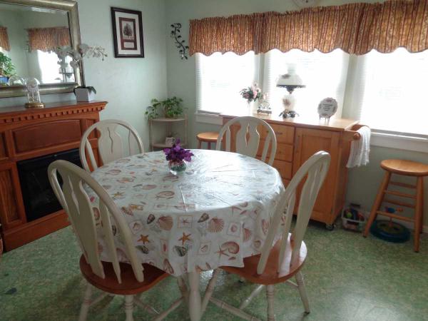 Lamplight Village Mobile Home Park 8624 4 ST N#427Saint Petersburg, FL 33702