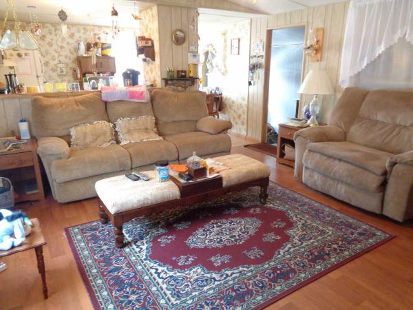 Lamplight Village Mobile Home Park 8624 4 ST N#415Saint Petersburg, FL 33702